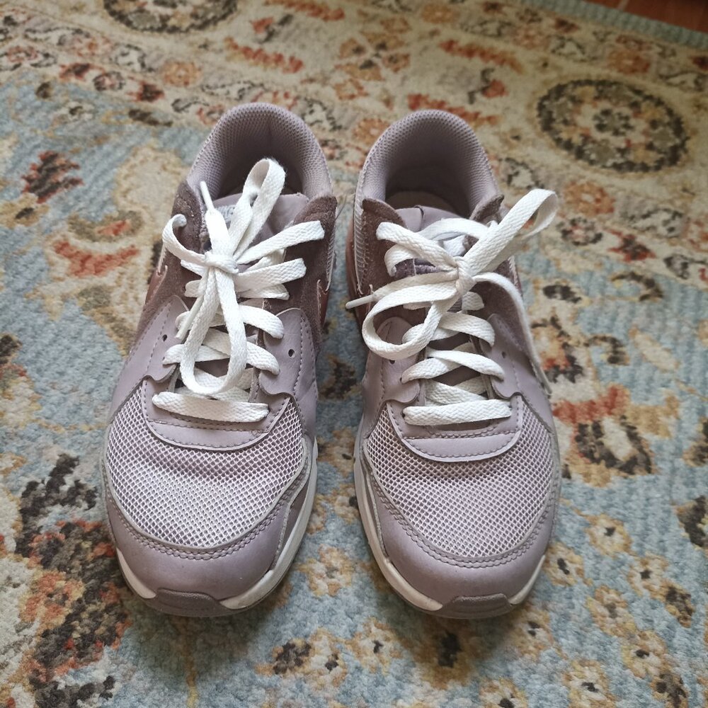 Nike sneakers - Picture 2 of 4